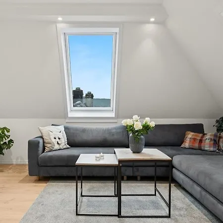 Charming With Stunning View Bergen