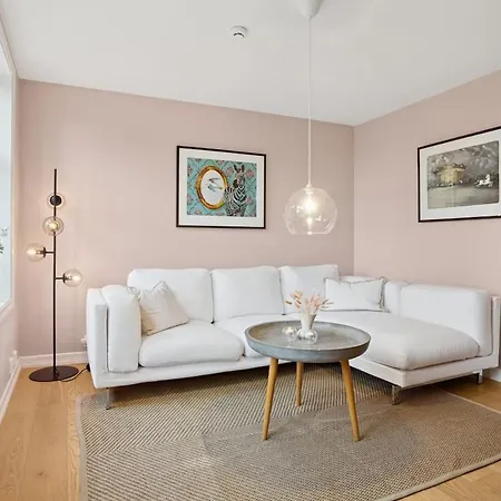 Charming With Stunning View *